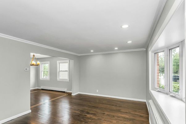 Empty room, Interior, Pendant Lights, Recessed Lighting, Wood Texture Flooring