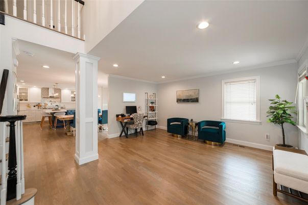Chandelier, Dining room, Interior, Living room, Recessed Lighting, Wood Texture Flooring