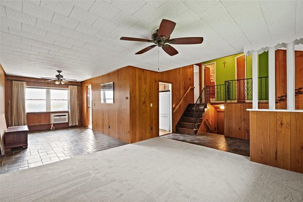 Empty room, Interior, Wood Texture Flooring, Wooden Walls
