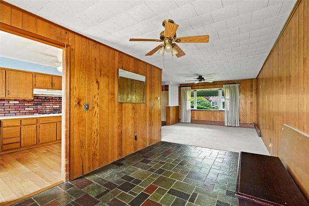Empty room, Interior, Wood Texture Flooring, Wooden Walls