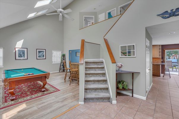Billiard Table, Game Room, Interior, Wood Texture Flooring