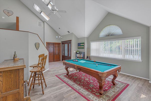 Billiard Table, Game Room, Interior, Wood Texture Flooring