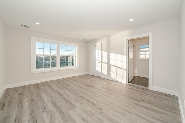 Empty room, Interior, Recessed Lighting, Wood Texture Flooring