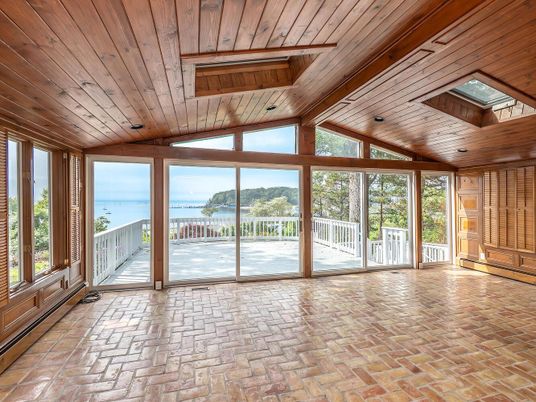 Empty room, Interior, Sun Room, Water, Wooden Beams, Wooden Ceilings, Wooden Walls