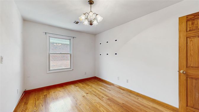 Chandelier, Empty room, Interior, Wood Texture Flooring