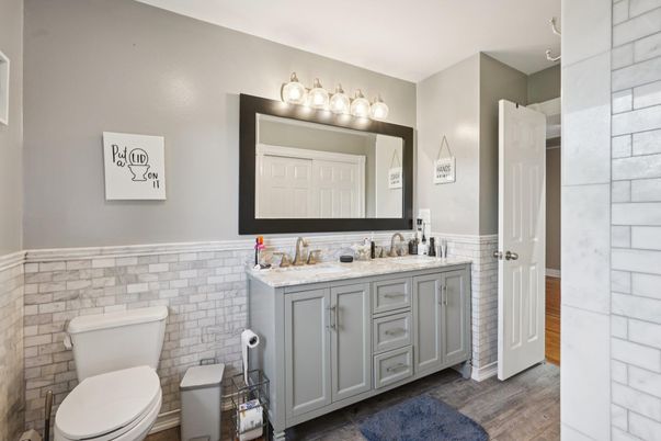Bathroom, Interior, Wood Texture Flooring