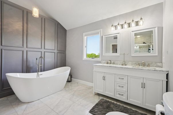 Bathroom, Dual Sink Vanities, Free Standing Baths, Interior