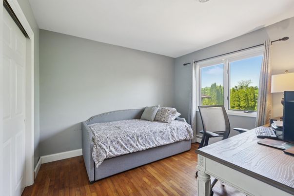 Bedroom, Home Office, Interior, Wood Texture Flooring