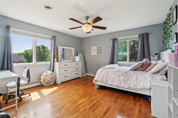 Bedroom, Home Office, Interior, Wood Texture Flooring