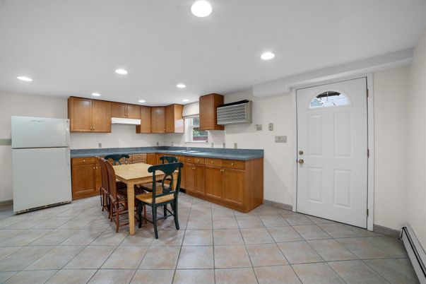 Dining room, Interior, Kitchen, Recessed Lighting