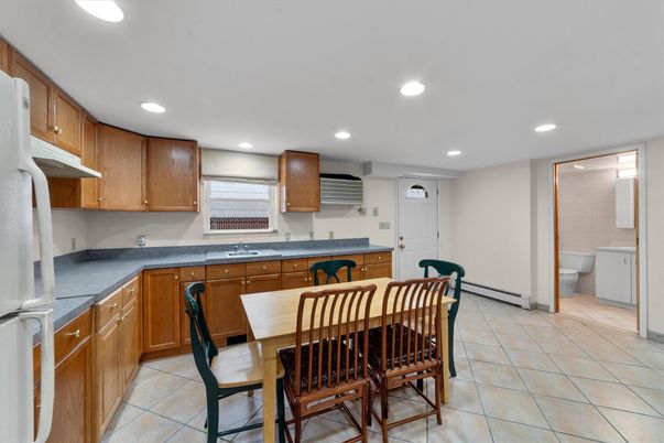 Dining room, Interior, Kitchen, Recessed Lighting