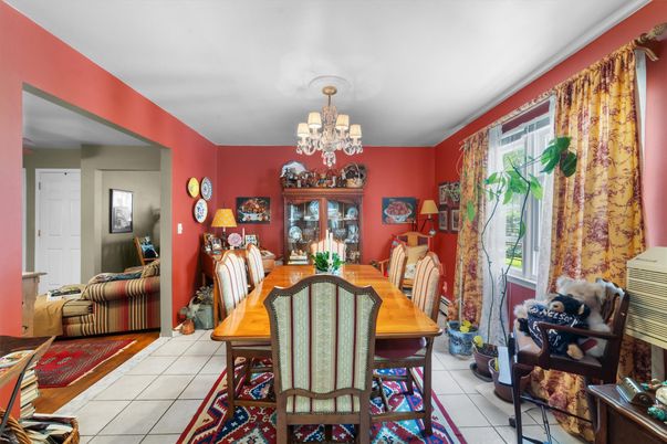 Chandelier, Dining room, Interior