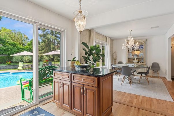 Chandelier, Dining room, Interior, Wood Texture Flooring