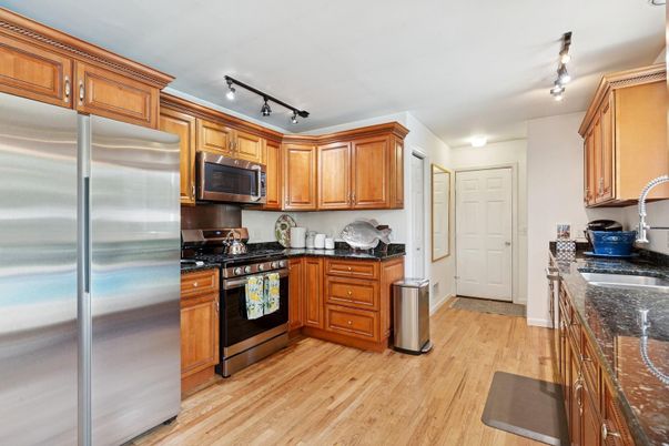 Interior, Kitchen, Stainless Steel Appliances, Wood Texture Flooring