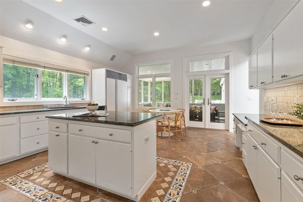 Dining room, Interior, Kitchen, Recessed Lighting