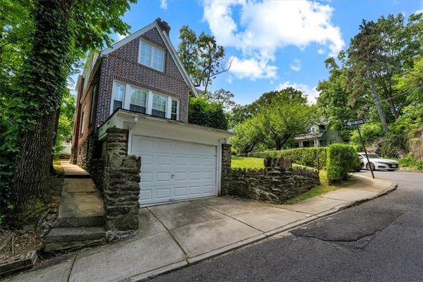 Attached, Exterior, Facade, Brick Facade, Tudor Revival
