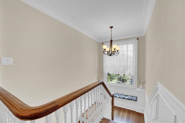 Chandelier, Interior, Wood Texture Flooring