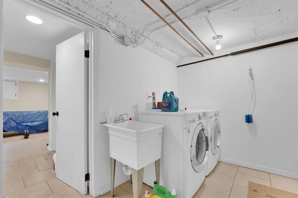 Interior, Recessed Lighting, Washer