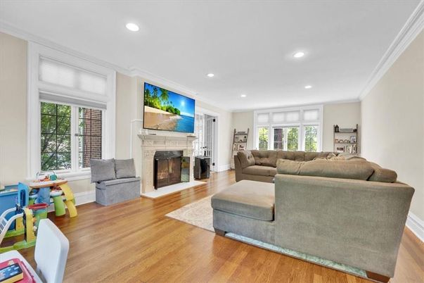 Fireplace, Interior, Living room, Recessed Lighting, Wood Texture Flooring
