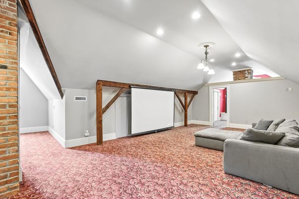 Interior, Pendant Lights, Projection Screen, Recessed Lighting, Stone Walls