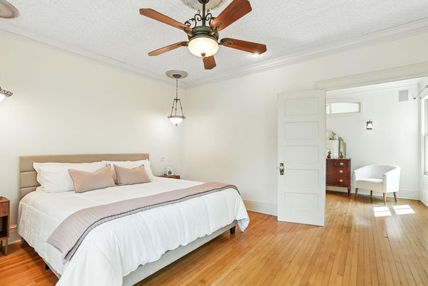 Bedroom, Interior, Pendant Lights, Wood Texture Flooring