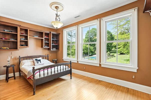 Bedroom, Interior, Pendant Lights, Wood Texture Flooring