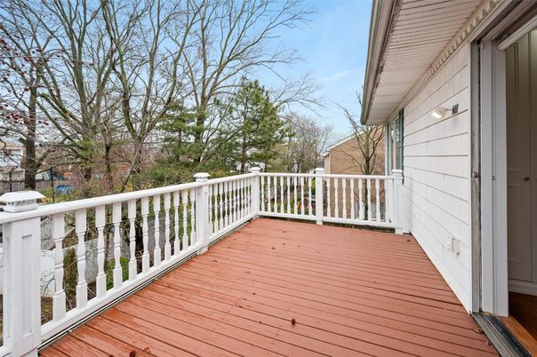 Exterior, Wood Texture Flooring