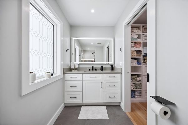 Bathroom, Interior, Recessed Lighting, Wood Texture Flooring