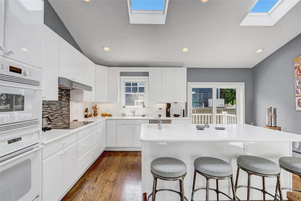 Glass Ceilings, Interior, Kitchen, Recessed Lighting, Wood Texture Flooring