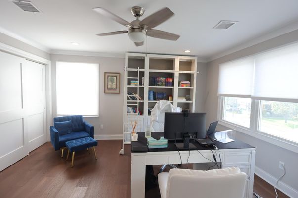 Home Office, Interior, Recessed Lighting, Wood Texture Flooring