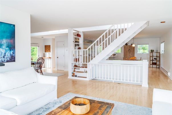Interior, Pendant Lights, Recessed Lighting, Wood Texture Flooring