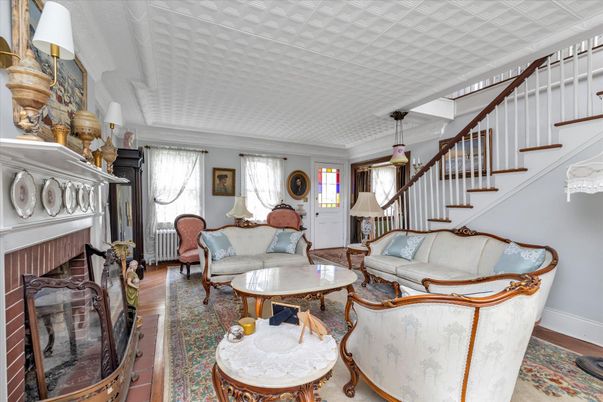 Interior, Living room