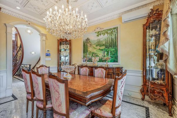 Chandelier, Dining room, Interior, Recessed Lighting