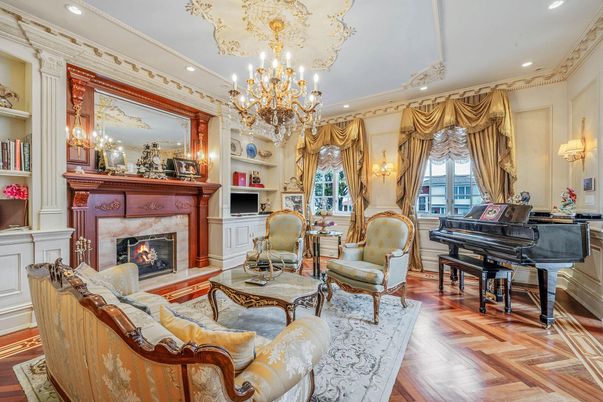 Chandelier, Fireplace, Interior, Living room, Piano, Recessed Lighting, Wood Texture Flooring