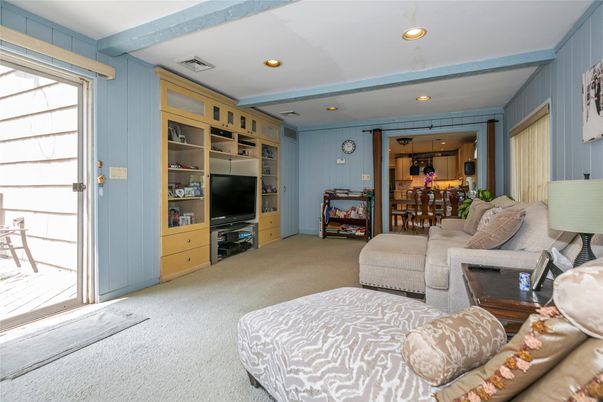 Dining room, Interior, Living room, Recessed Lighting