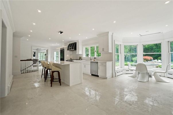 Dining room, Interior, Kitchen, Pendant Lights, Recessed Lighting
