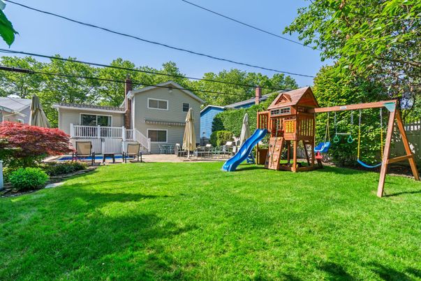 Backyard, Exterior, Playground