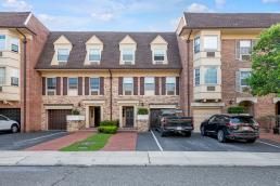 Exterior, Facade, Brick Facade, Rowhouse