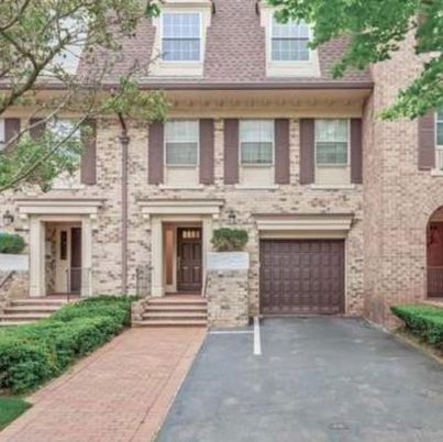 Attached, Exterior, Facade, Brick Facade, Rowhouse
