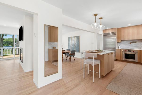 Dining room, Interior, Kitchen, Pendant Lights, Recessed Lighting, Stainless Steel Appliances, Wood Texture Flooring