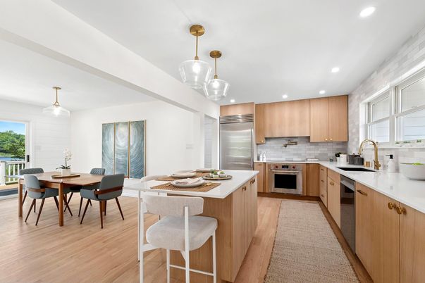 Dining room, Interior, Kitchen, Pendant Lights, Recessed Lighting, Stainless Steel Appliances, Wood Texture Flooring