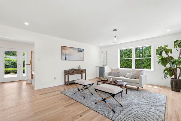 Interior, Living room, Recessed Lighting, Wood Texture Flooring