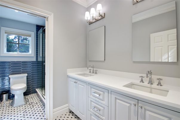 Bathroom, Dual Sink Vanities, Interior