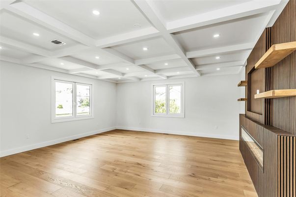 Empty room, Interior, Recessed Lighting, Wood Texture Flooring