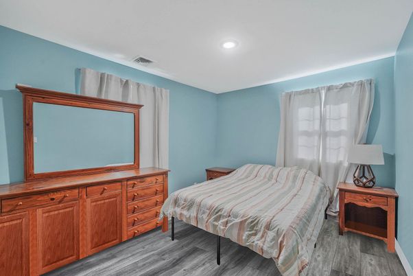 Bedroom, Interior, Recessed Lighting, Wood Texture Flooring