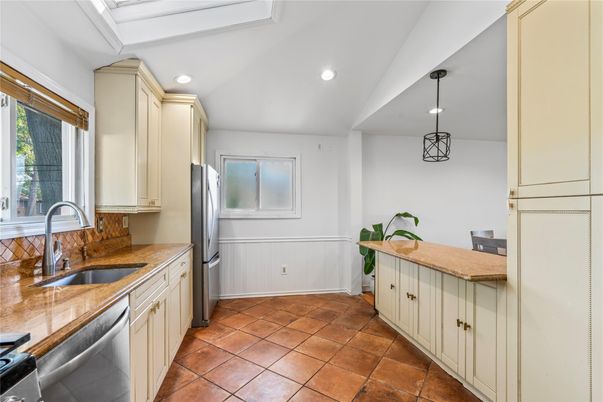 Interior, Kitchen, Pendant Lights, Recessed Lighting