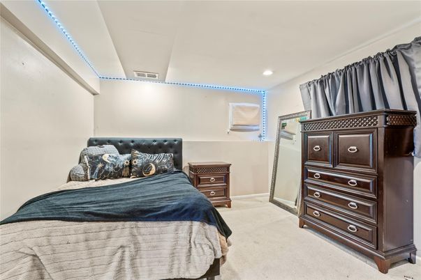 Bedroom, Interior, Recessed Lighting