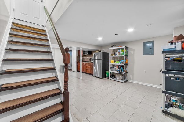 Interior, Kitchen, Recessed Lighting