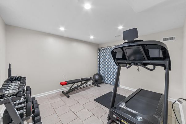 Fitness Equipment, Interior, Recessed Lighting