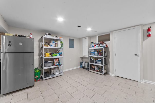 Interior, Recessed Lighting